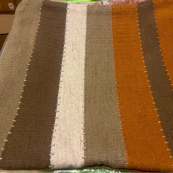 New Pottery Barn Miller Striped Handwoven Wool Pillow Cover, Warm Colors, 20” - Picture 13 of 16